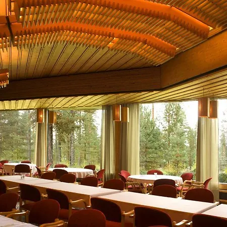 Hotel Hotel & Cottages Summassaari 3*