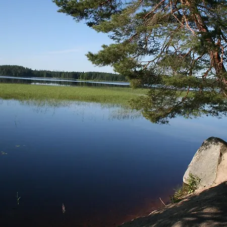 Hotel & Cottages Summassaari Hotell