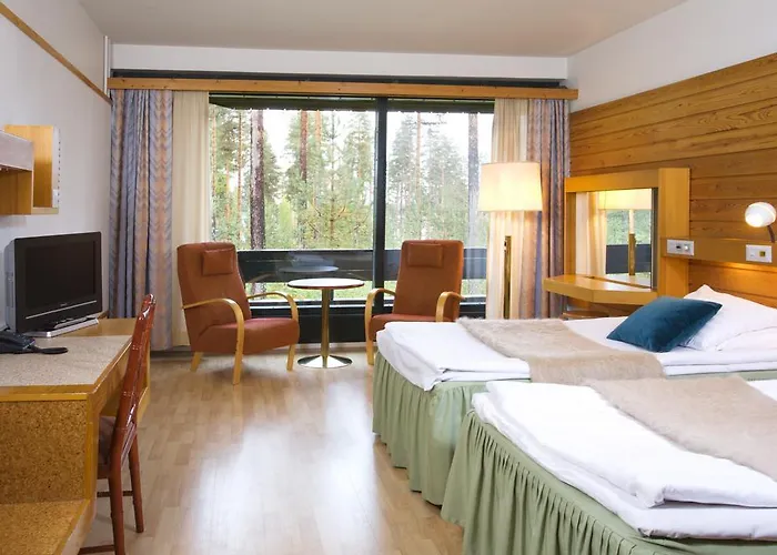 Hotel & Cottages Summassaari Saarijärvi